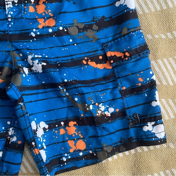 ✌️2/$10✌️ Vibrant Blue & Black Striped Swim Shorts w Paint Splatter – XL GUC - Picture 9 of 16